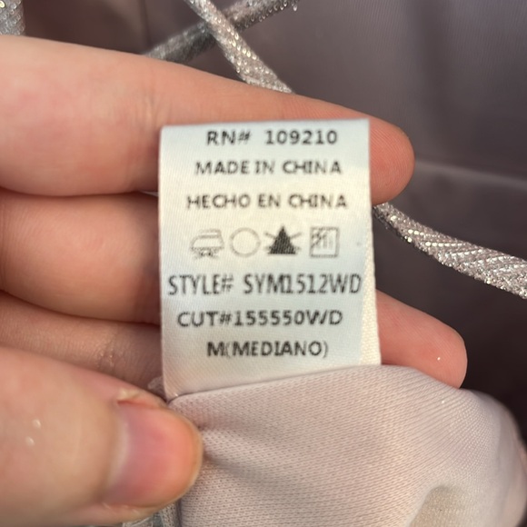 Windsor Homecoming Dress - Picture 4 of 4